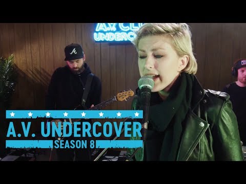 Phantogram covers Hole's 