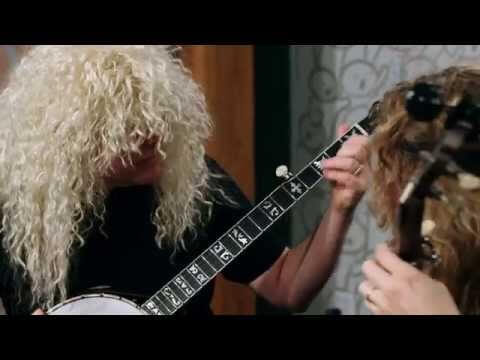 Béla Fleck and Abigail Washburn cover Europe's “The Final Countdown”